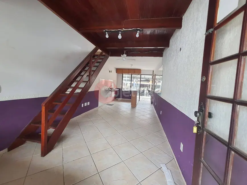Foto 1 de Sala Comercial à venda, 66m2 em Peró, Cabo Frio - RJ