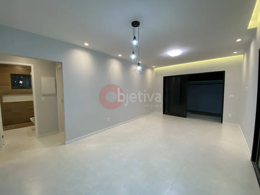 Casa com 2 quartos à venda, 300m2 em Ogiva, Cabo Frio - RJ - imagem 8 Foto 8 de Casa com 2 quartos à venda, 300m2 em Ogiva, Cabo Frio - RJ