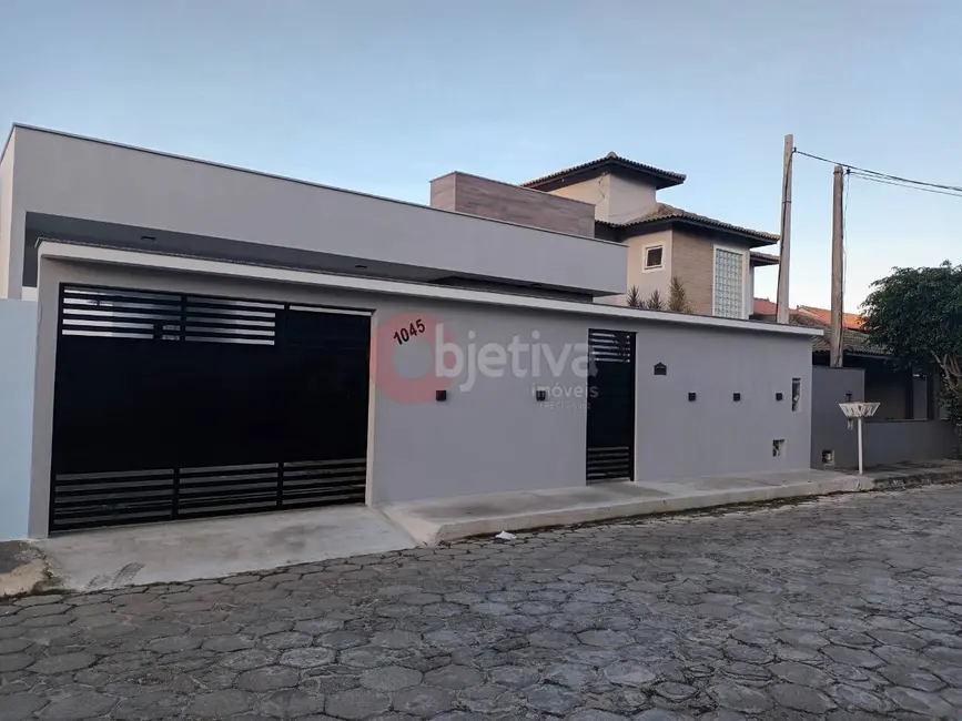 Foto 2 de Casa com 2 quartos à venda, 300m2 em Ogiva, Cabo Frio - RJ