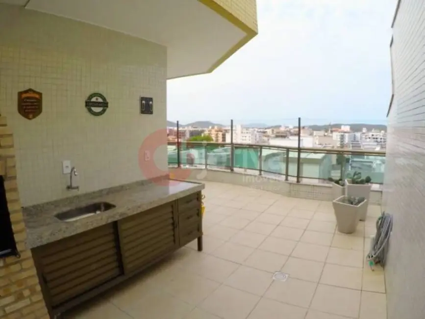 Cobertura com 3 quartos à venda, 210m2 em Centro, Cabo Frio - RJ - imagem 3 Foto 3 de Cobertura com 3 quartos à venda, 210m2 em Centro, Cabo Frio - RJ