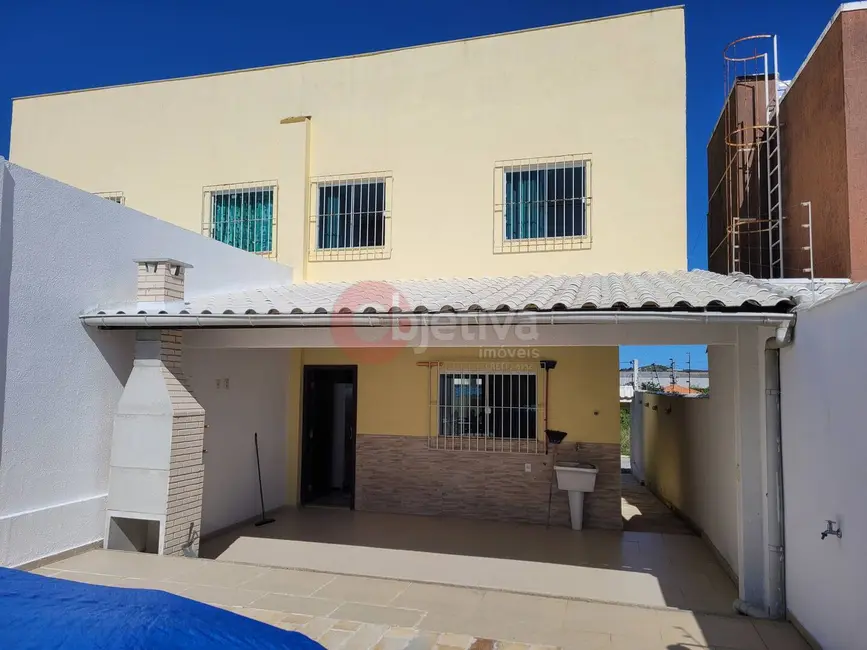 Foto 6 de Casa com 3 quartos à venda, 135m2 em Cabo Frio - RJ