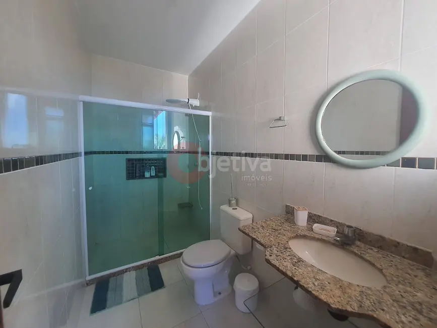 Casa com 4 quartos à venda, 190m2 em Cabo Frio - RJ - imagem 4 Foto 4 de Casa com 4 quartos à venda, 190m2 em Cabo Frio - RJ