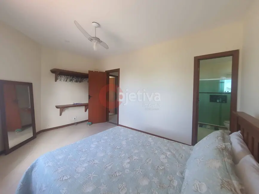 Casa com 4 quartos à venda, 190m2 em Cabo Frio - RJ - imagem 5 Foto 5 de Casa com 4 quartos à venda, 190m2 em Cabo Frio - RJ