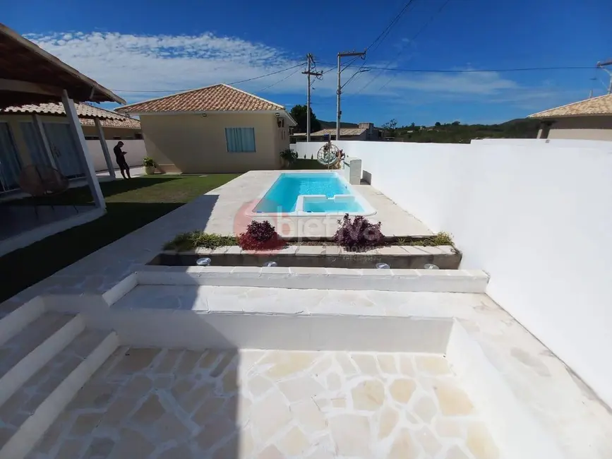 Casa com 4 quartos à venda, 142m2 em Recanto do Sol, Sao Pedro Da Aldeia - RJ - imagem 2 Foto 2 de Casa com 4 quartos à venda, 142m2 em Recanto do Sol, Sao Pedro Da Aldeia - RJ