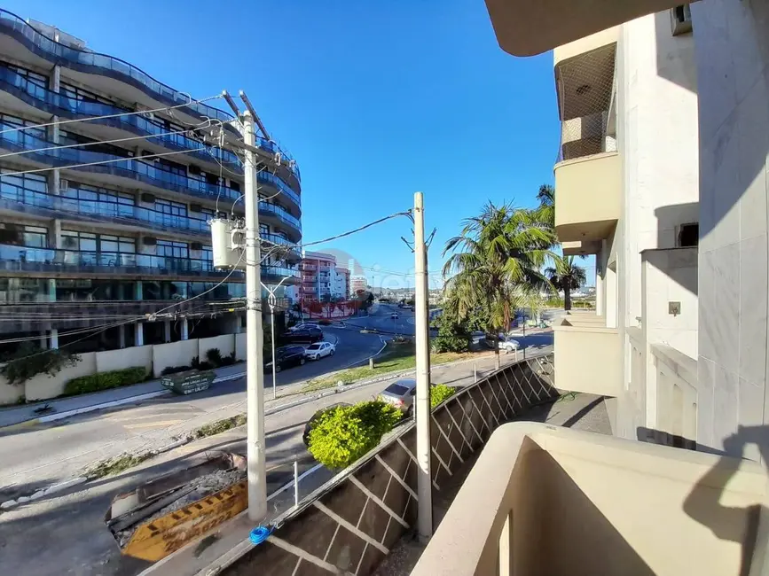 Foto 2 de Apartamento com 3 quartos à venda, 107m2 em Cabo Frio - RJ