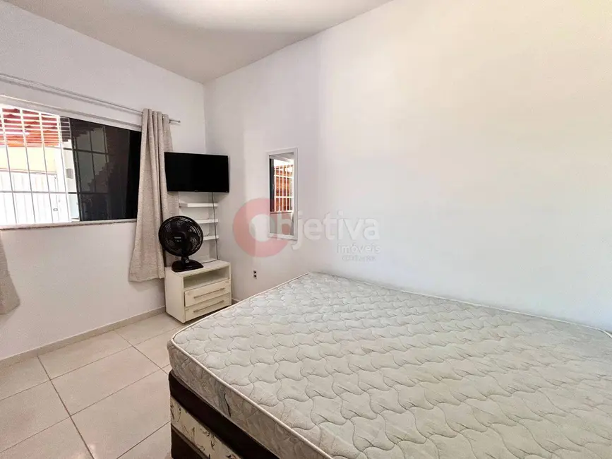 Foto 8 de Casa com 2 quartos à venda, 140m2 em Cabo Frio - RJ