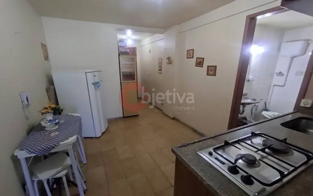 Sala Comercial à venda, 35m2 em Centro, Cabo Frio - RJ - imagem 5 Foto 5 de Sala Comercial à venda, 35m2 em Centro, Cabo Frio - RJ