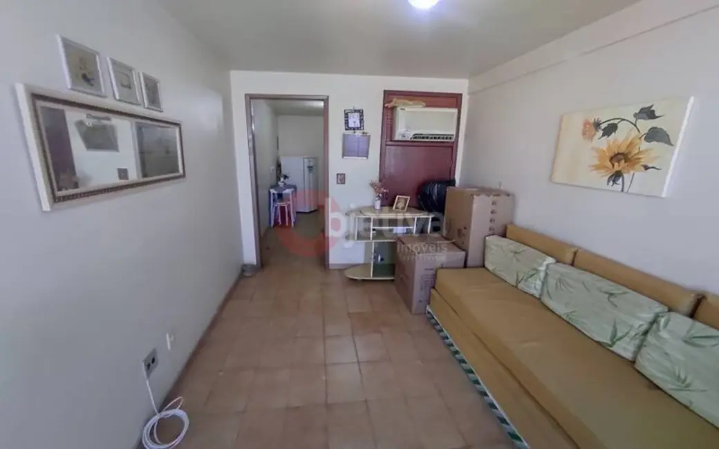 Sala Comercial à venda, 35m2 em Centro, Cabo Frio - RJ - imagem 3 Foto 3 de Sala Comercial à venda, 35m2 em Centro, Cabo Frio - RJ