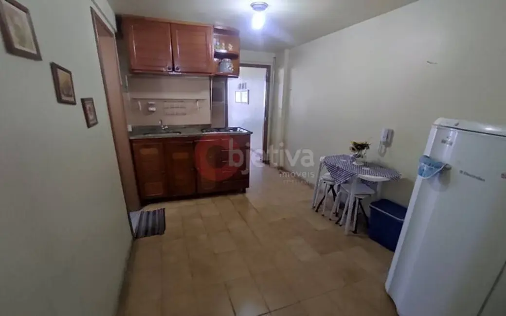 Sala Comercial à venda, 35m2 em Centro, Cabo Frio - RJ - imagem 6 Foto 6 de Sala Comercial à venda, 35m2 em Centro, Cabo Frio - RJ