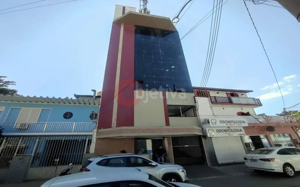 Sala Comercial à venda, 35m2 em Centro, Cabo Frio - RJ - imagem 1 Foto 1 de Sala Comercial à venda, 35m2 em Centro, Cabo Frio - RJ