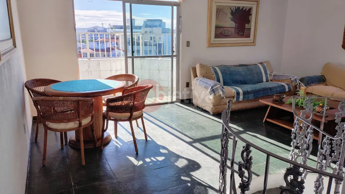 Foto 1 de Cobertura com 5 quartos à venda, 204m2 em Algodoal, Cabo Frio - RJ