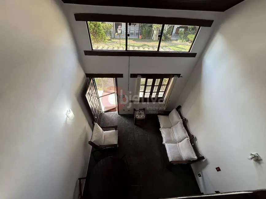 Foto 7 de Casa de Condomínio com 2 quartos à venda, 135m2 em Ogiva, Cabo Frio - RJ