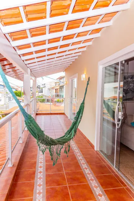 Foto 3 de Casa com 2 quartos à venda, 86m2 em Gamboa, Cabo Frio - RJ