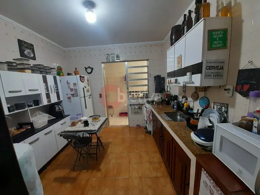 Apartamento com 2 quartos à venda, 64m2 em Centro, Cabo Frio - RJ - imagem 5 Foto 5 de Apartamento com 2 quartos à venda, 64m2 em Centro, Cabo Frio - RJ