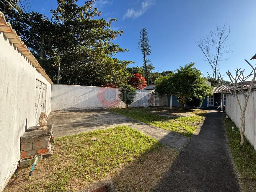 Foto 1 de Casa com 2 quartos para alugar, 300m2 em Ogiva, Cabo Frio - RJ
