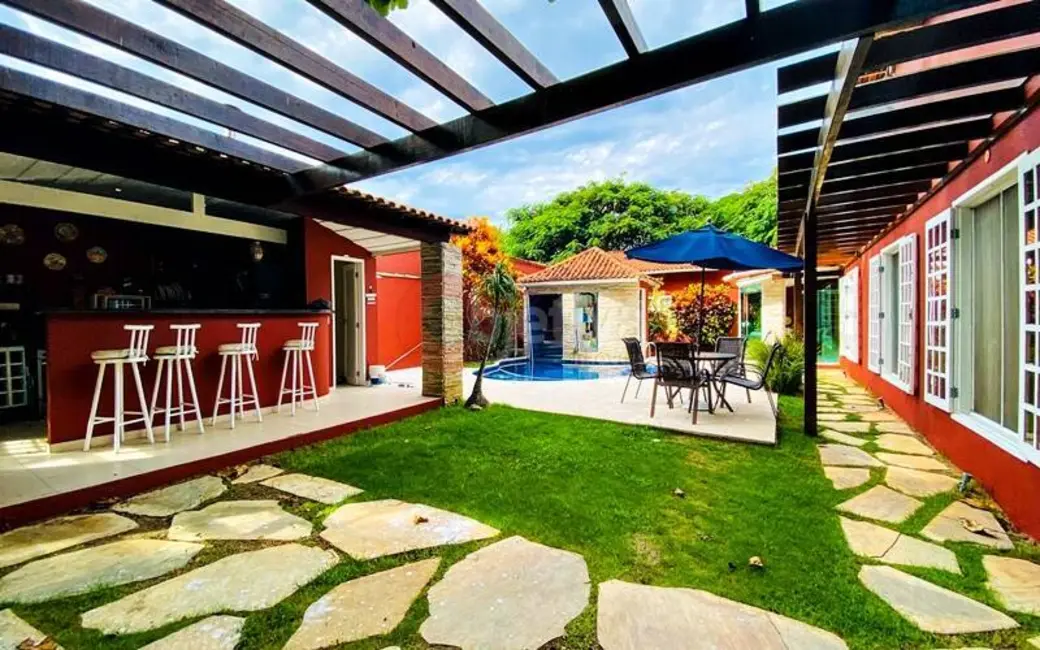 Foto 5 de Casa com 4 quartos à venda e para alugar, 680m2 em Praia do Siqueira, Cabo Frio - RJ