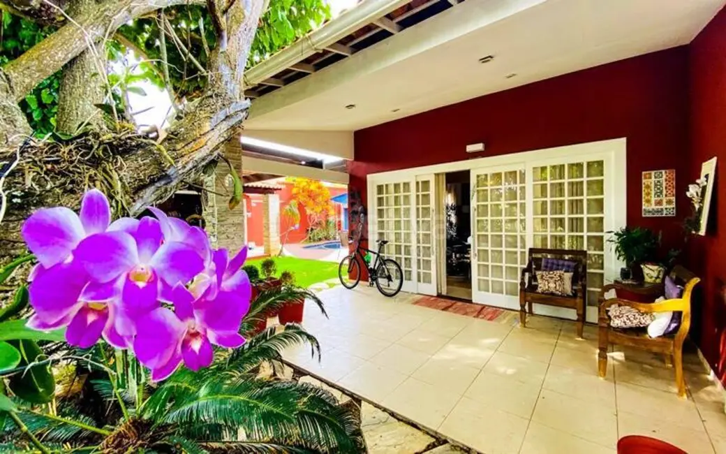 Foto 3 de Casa com 4 quartos à venda e para alugar, 680m2 em Praia do Siqueira, Cabo Frio - RJ