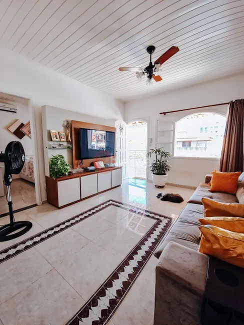 Foto 5 de Casa com 5 quartos à venda, 150m2 em Braga, Cabo Frio - RJ