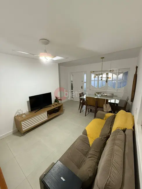 Casa com 3 quartos à venda, 183m2 em Palmeiras, Cabo Frio - RJ - imagem 6 Foto 6 de Casa com 3 quartos à venda, 183m2 em Palmeiras, Cabo Frio - RJ