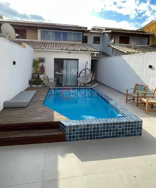 Foto 1 de Casa com 3 quartos à venda, 183m2 em Palmeiras, Cabo Frio - RJ