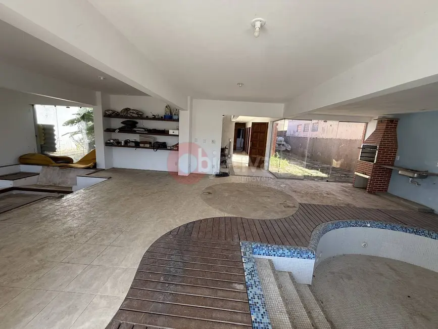 Casa com 4 quartos à venda em Ogiva, Cabo Frio - RJ - imagem 9 Foto 9 de Casa com 4 quartos à venda em Ogiva, Cabo Frio - RJ