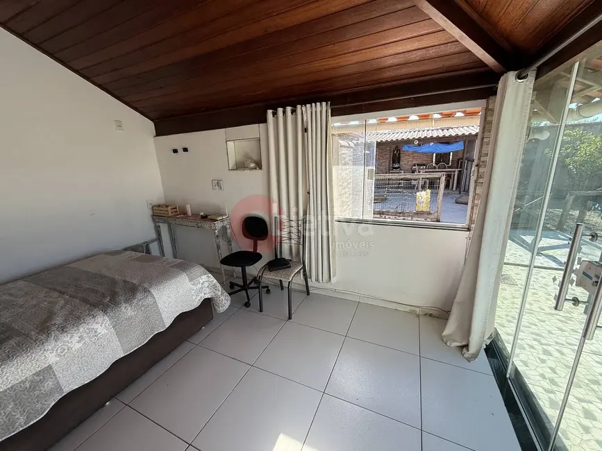 Apartamento com 1 quarto à venda em Baixo Grande, Sao Pedro Da Aldeia - RJ - imagem 4 Foto 4 de Apartamento com 1 quarto à venda em Baixo Grande, Sao Pedro Da Aldeia - RJ