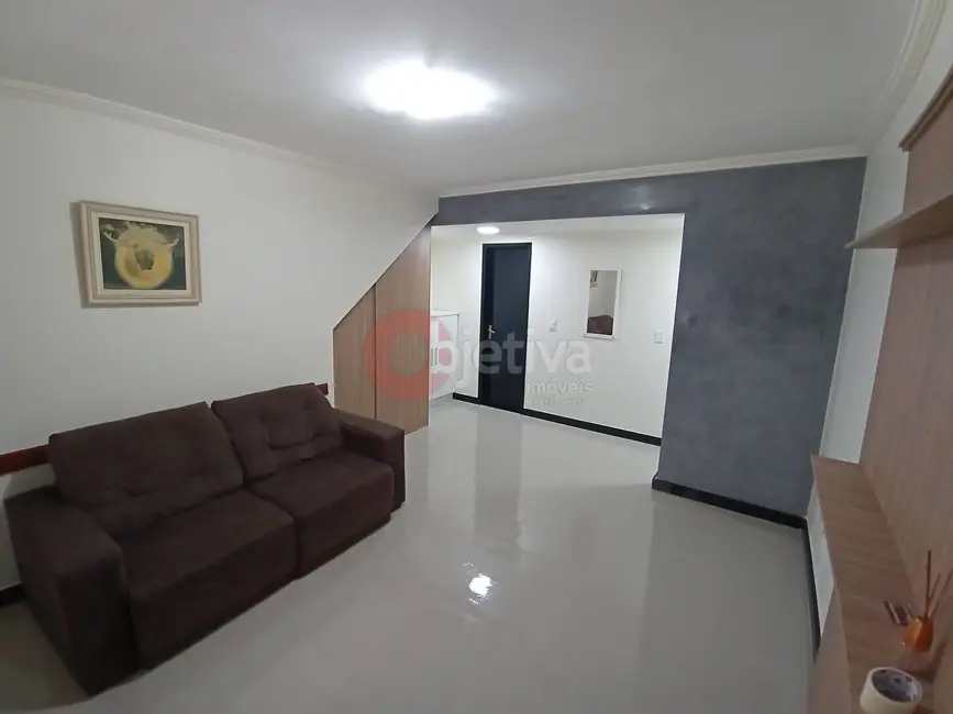 Casa com 4 quartos à venda, 150m2 em Algodoal, Cabo Frio - RJ - imagem 2 Foto 2 de Casa com 4 quartos à venda, 150m2 em Algodoal, Cabo Frio - RJ