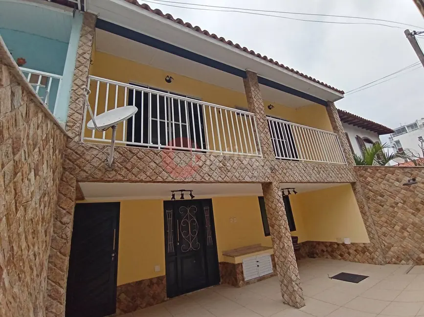 Casa com 4 quartos à venda, 150m2 em Algodoal, Cabo Frio - RJ - imagem 1 Foto 1 de Casa com 4 quartos à venda, 150m2 em Algodoal, Cabo Frio - RJ