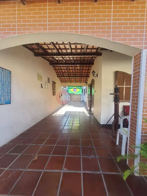 Foto 4 de Casa com 5 quartos à venda, 120m2 em Parque Central, Cabo Frio - RJ