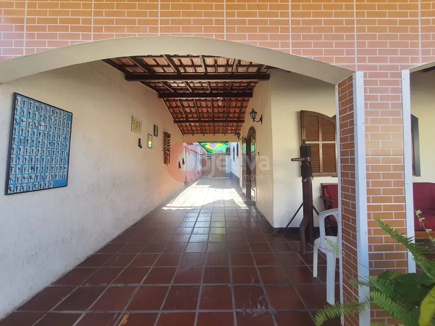 Foto 5 de Casa com 5 quartos à venda, 120m2 em Parque Central, Cabo Frio - RJ