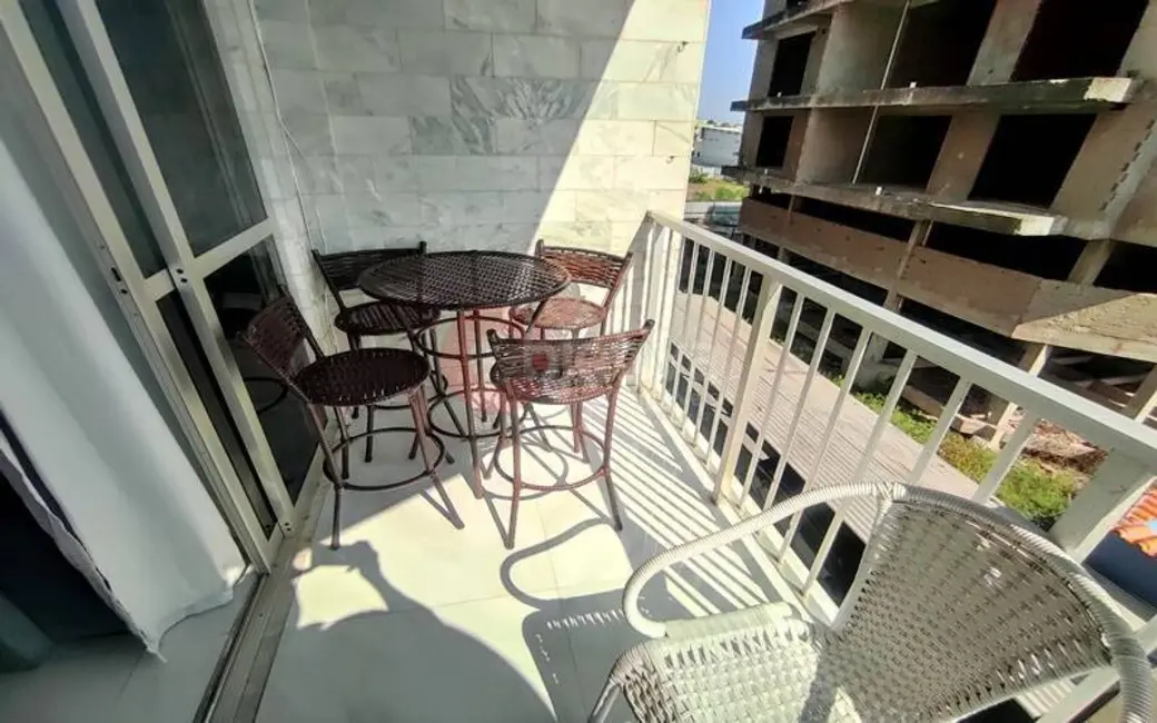 Apartamento com 3 quartos à venda, 80m2 em Braga, Cabo Frio - RJ - imagem 7 Foto 7 de Apartamento com 3 quartos à venda, 80m2 em Braga, Cabo Frio - RJ