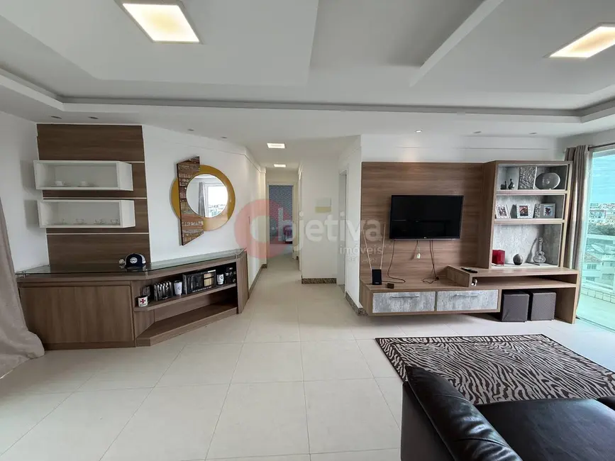 Apartamento com 4 quartos à venda, 220m2 em Centro, Cabo Frio - RJ - imagem 5 Foto 5 de Apartamento com 4 quartos à venda, 220m2 em Centro, Cabo Frio - RJ