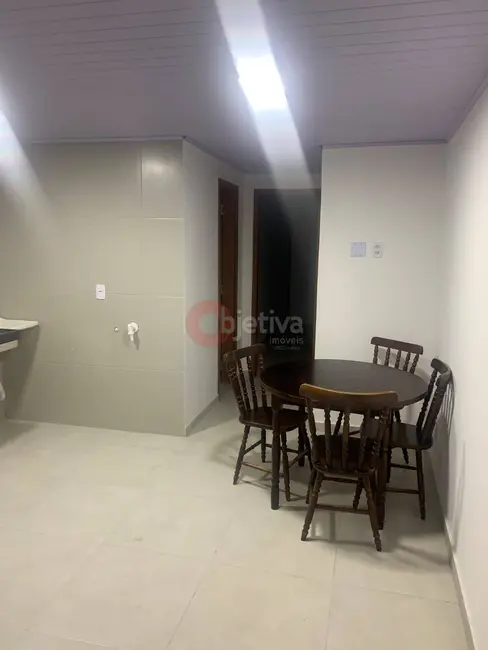 Foto 4 de Apartamento com 2 quartos para alugar, 70m2 em Jardim Flamboyant, Cabo Frio - RJ