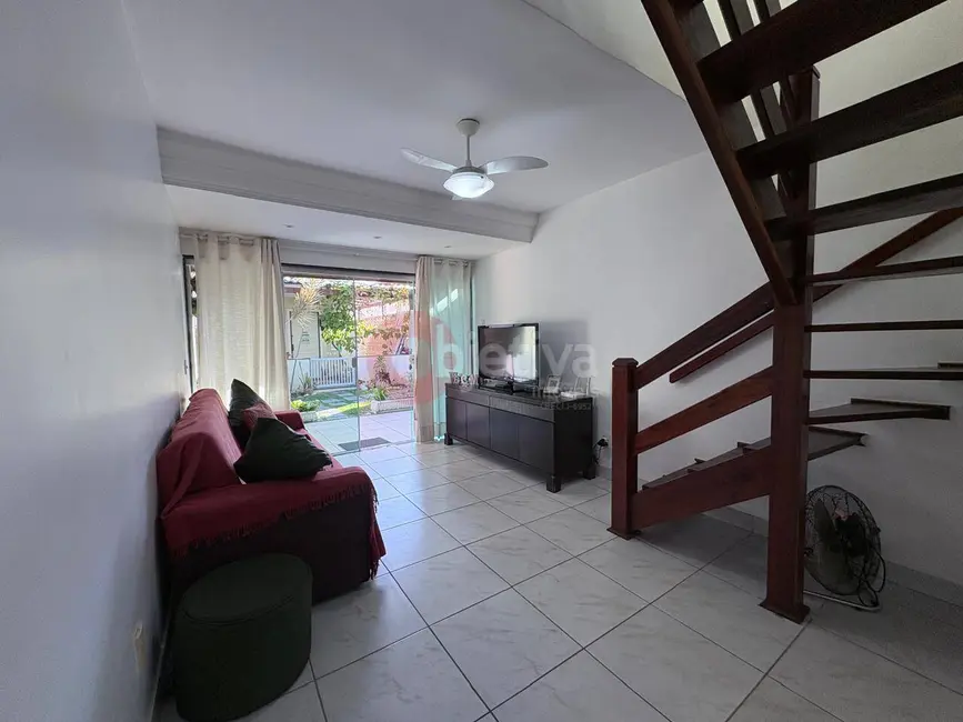 Foto 8 de Casa de Condomínio com 2 quartos à venda, 80m2 em Portinho, Cabo Frio - RJ