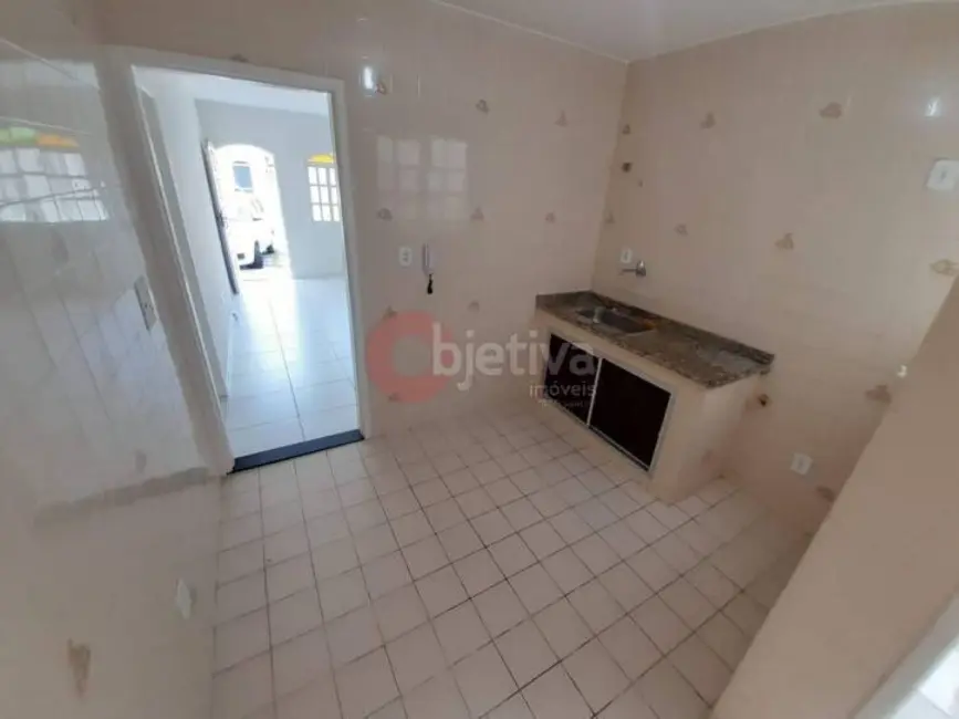 Foto 9 de Apartamento com 2 quartos para alugar, 70m2 em Jardim Excelsior, Cabo Frio - RJ