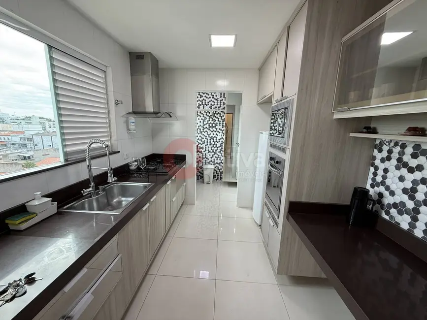 Cobertura com 4 quartos à venda, 267m2 em Centro, Cabo Frio - RJ - imagem 7 Foto 7 de Cobertura com 4 quartos à venda, 267m2 em Centro, Cabo Frio - RJ