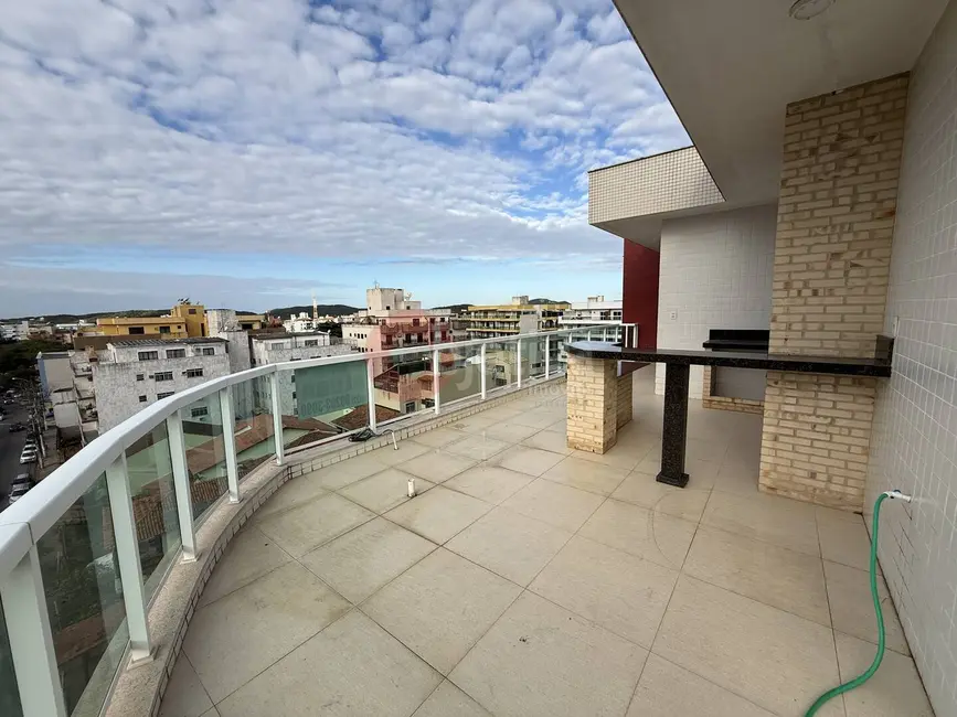 Foto 1 de Cobertura com 4 quartos à venda, 267m2 em Centro, Cabo Frio - RJ