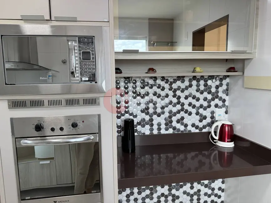 Cobertura com 4 quartos à venda, 267m2 em Centro, Cabo Frio - RJ - imagem 8 Foto 8 de Cobertura com 4 quartos à venda, 267m2 em Centro, Cabo Frio - RJ