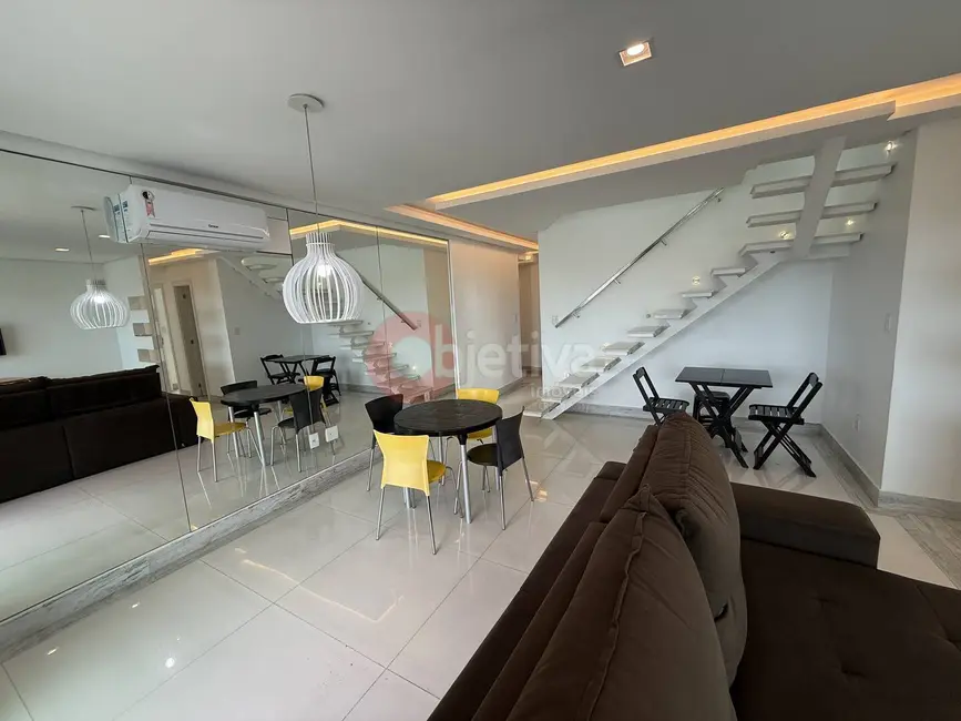 Foto 2 de Cobertura com 4 quartos à venda, 267m2 em Centro, Cabo Frio - RJ