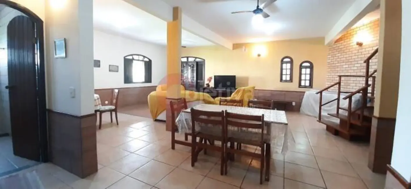 Casa com 5 quartos à venda, 354m2 em Peró, Cabo Frio - RJ - imagem 7 Foto 7 de Casa com 5 quartos à venda, 354m2 em Peró, Cabo Frio - RJ
