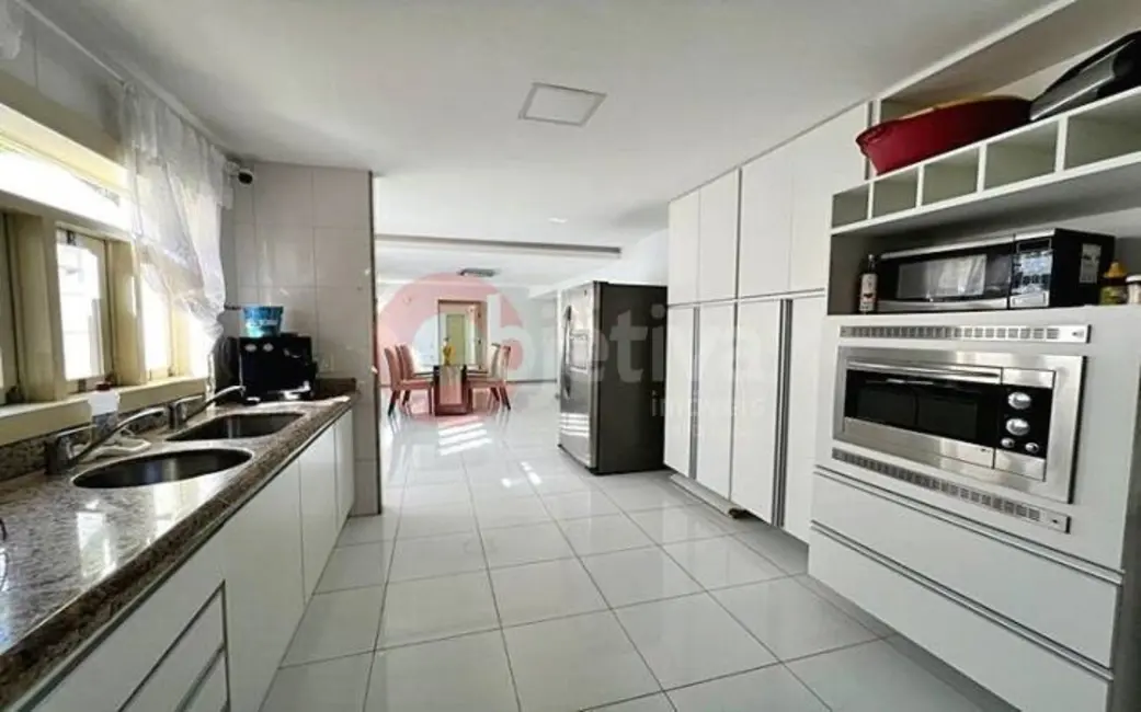 Foto 6 de Casa com 6 quartos à venda, 2090m2 em São Bento, Cabo Frio - RJ