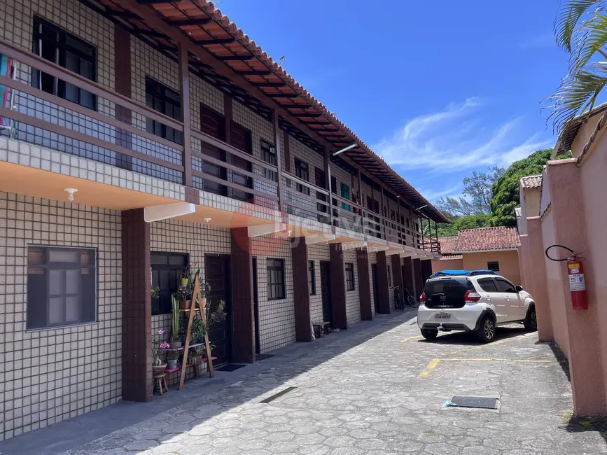 Foto 1 de Kitnet com 1 quarto para alugar, 30m2 em Palmeiras, Cabo Frio - RJ