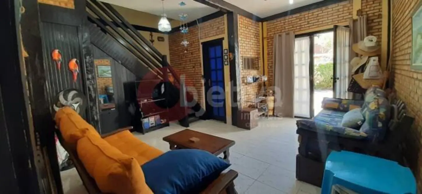 Casa de Condomínio com 3 quartos à venda, 100m2 em Peró, Cabo Frio - RJ - imagem 2 Foto 2 de Casa de Condomínio com 3 quartos à venda, 100m2 em Peró, Cabo Frio - RJ