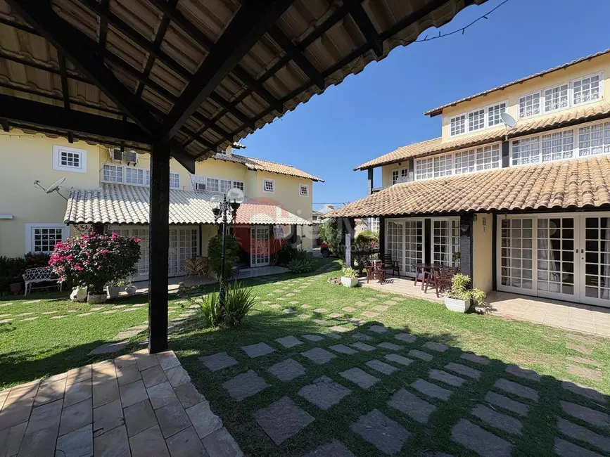 Foto 3 de Casa de Condomínio com 3 quartos à venda, 102m2 em Cabo Frio - RJ