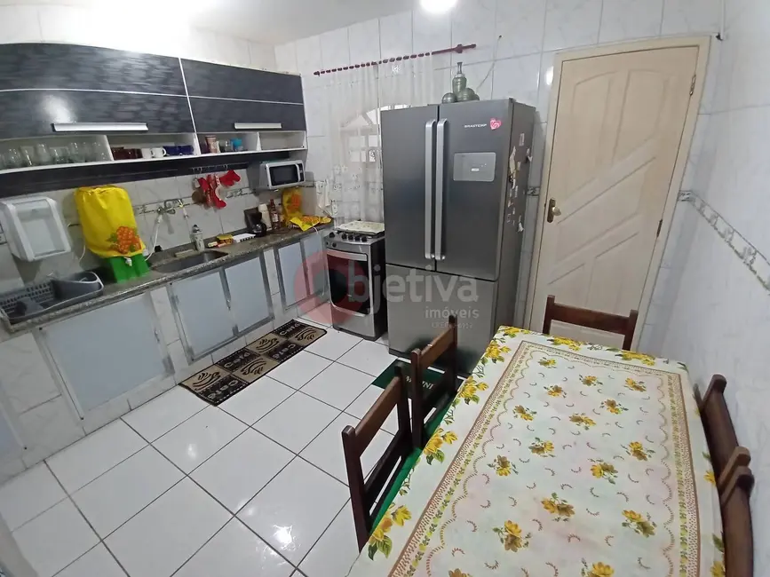 Apartamento com 4 quartos à venda em Peró, Cabo Frio - RJ - imagem 3 Foto 3 de Apartamento com 4 quartos à venda em Peró, Cabo Frio - RJ