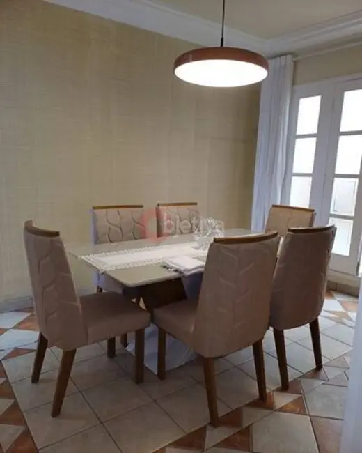 Apartamento com 3 quartos à venda, 105m2 em Centro, Juiz De Fora - MG - imagem 5 Foto 5 de Apartamento com 3 quartos à venda, 105m2 em Centro, Juiz De Fora - MG