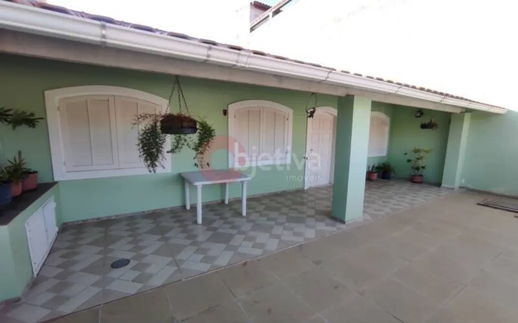 Casa de Condomínio com 3 quartos à venda, 100m2 em Palmeiras, Cabo Frio - RJ - imagem 1 Foto 1 de Casa de Condomínio com 3 quartos à venda, 100m2 em Palmeiras, Cabo Frio - RJ