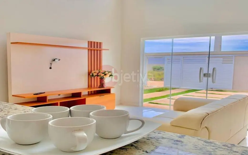 Foto 6 de Casa com 2 quartos à venda, 160m2 em Cabo Frio - RJ
