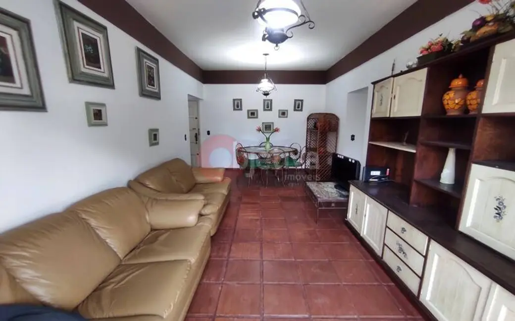 Apartamento com 2 quartos à venda, 90m2 em Centro, Cabo Frio - RJ - imagem 1 Foto 1 de Apartamento com 2 quartos à venda, 90m2 em Centro, Cabo Frio - RJ