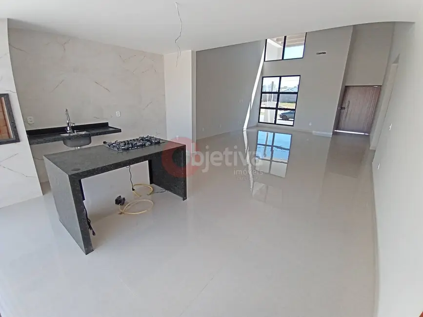 Foto 3 de Casa com 3 quartos à venda, 128m2 em Sao Pedro Da Aldeia - RJ
